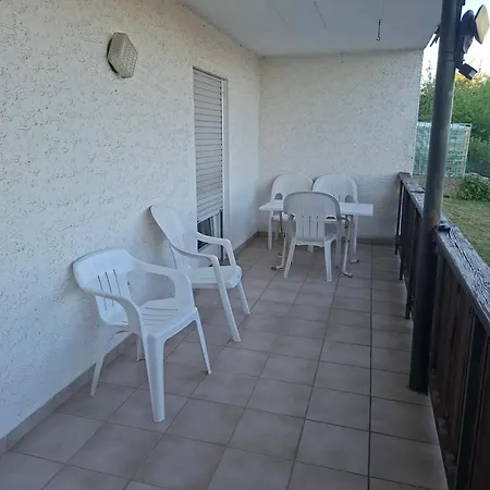 Wohnungen-haus Fuer Arbeiter Und Monteure 1-14 Personen *