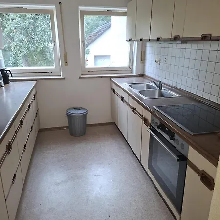 Wohnungen-haus Fuer Arbeiter Und Monteure 1-14 Personen * Gebenbach